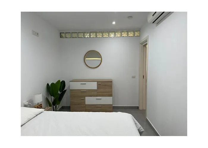 Mare 107 - One Bed *